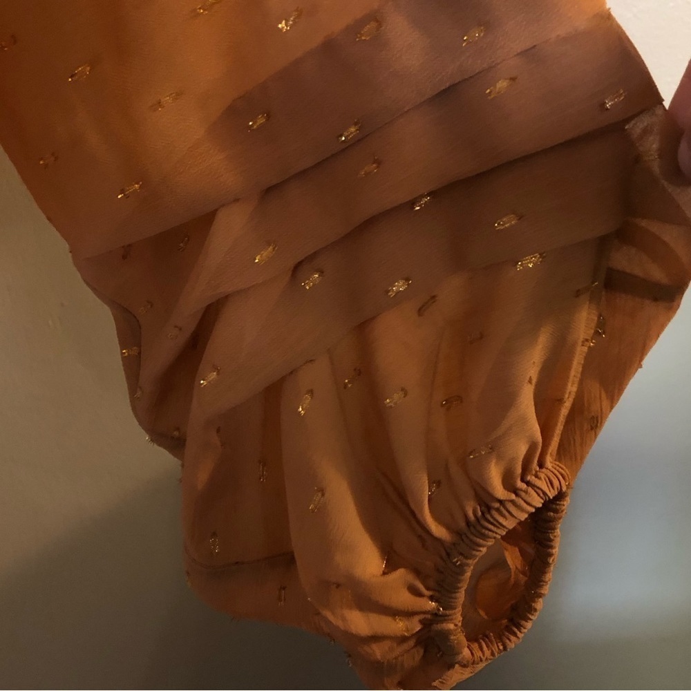 Clip-dot Tie Blouse NWT by Express - Picture 9 of 10